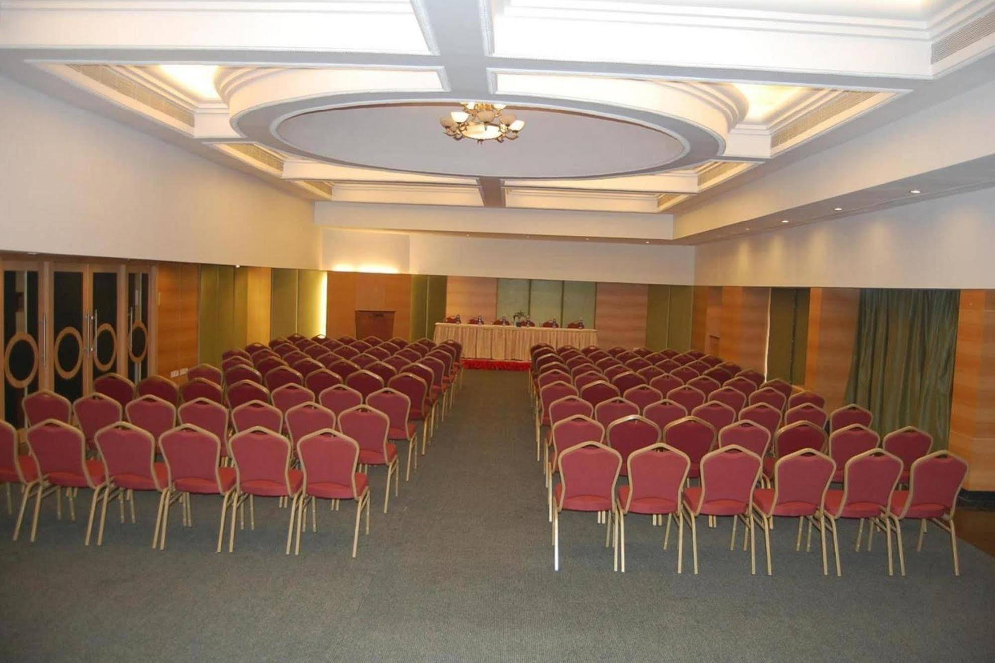 Vits Aurangabad Hotel Exterior foto